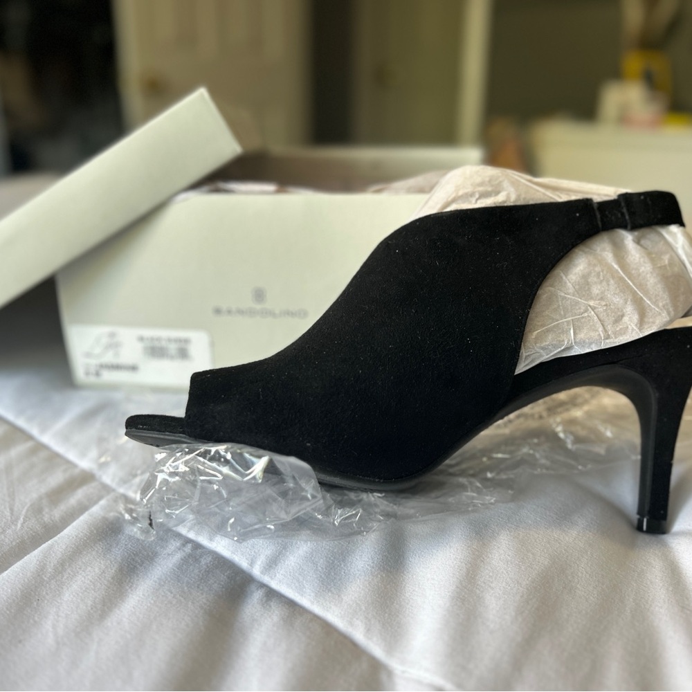 Bandolino Black Slingback Heels